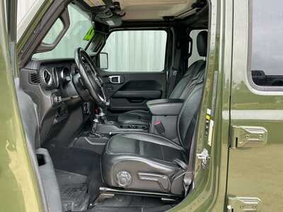 2022 Jeep Gladiator, $29389. Photo 8