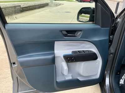 2026 Ford Maverick, $38140. Photo 7