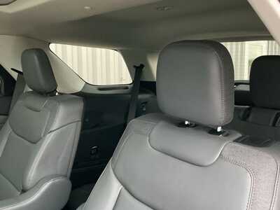 2026 Ford Explorer, $45184. Photo 11
