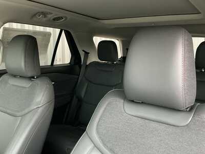 2026 Ford Explorer, $45184. Photo 9