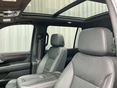 2023 Chevrolet Suburban, $47447. Photo 9