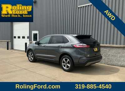 2023 Ford Edge, $28597. Photo 3