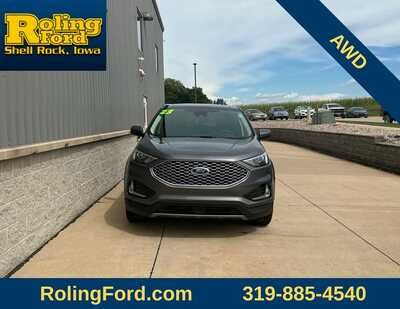 2023 Ford Edge, $28597. Photo 4