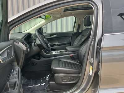 2023 Ford Edge, $28597. Photo 8