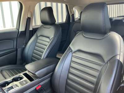 2023 Ford Edge, $27409. Photo 9
