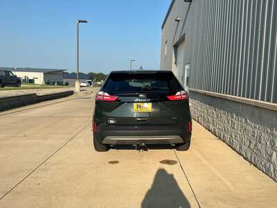 2023 Ford Edge, $25332. Photo 5
