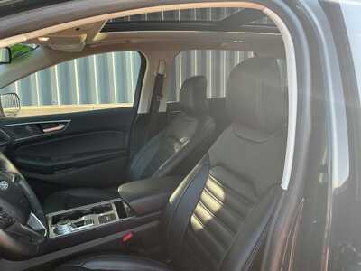 2023 Ford Edge, $25332. Photo 9