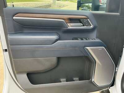 2024 Chevrolet Silverado 3500HD, $71588. Photo 8