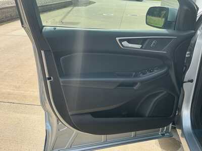 2024 Ford Edge, $27868. Photo 7