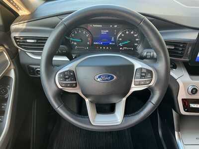 2024 Ford Explorer, $35348. Photo 11