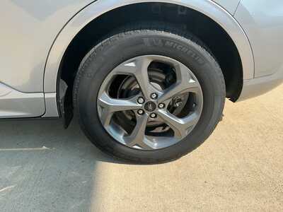 2024 Ford Escape, $25974. Photo 6