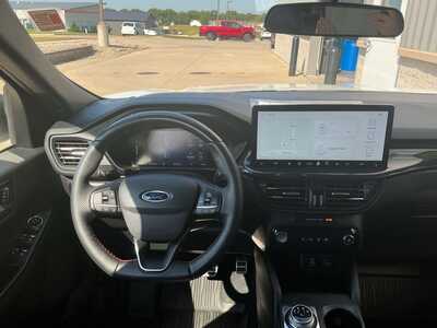 2024 Ford Escape, $27080. Photo 10