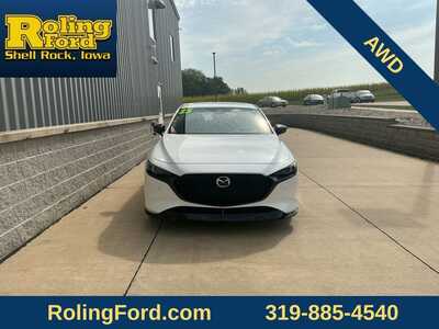 2025 Mazda Mazda3, $33943. Photo 4