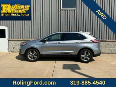 2020 Ford Edge, $21582. Photo 2