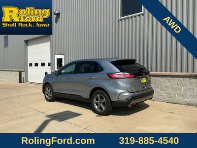 2020 Ford Edge, $21582. Photo 3