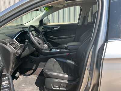 2020 Ford Edge, $21582. Photo 8