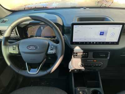 2026 Ford Maverick, $40095. Photo 11