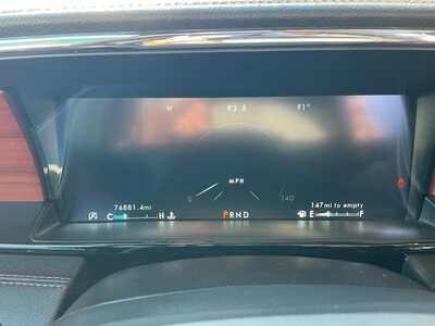 2021 Lincoln Navigator L, $40526. Photo 11