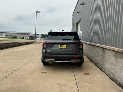 2027 Ford Explorer, $45954. Photo 5