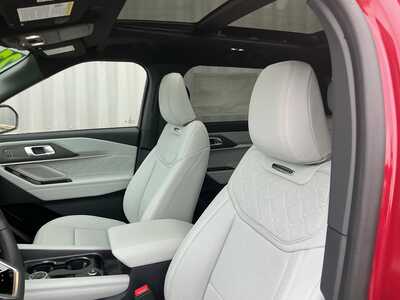 2027 Ford Explorer, $61606. Photo 10