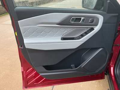 2027 Ford Explorer, $61606. Photo 8