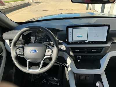 2027 Ford Explorer, $57098. Photo 12