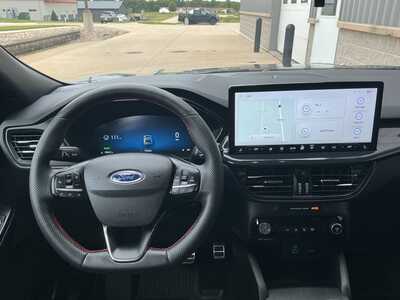 2023 Ford Escape, $23848. Photo 11