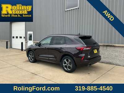 2023 Ford Escape, $23848. Photo 3