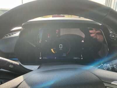 2025 Chevrolet Trax, $20718. Photo 12