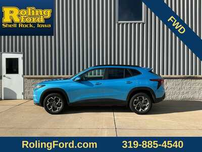 2025 Chevrolet Trax, $20718. Photo 2