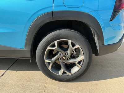2025 Chevrolet Trax, $20718. Photo 6