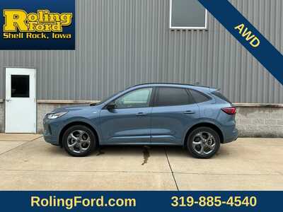 2024 Ford Escape, $26796. Photo 2