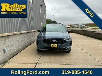 2024 Ford Escape, $26796. Photo 4
