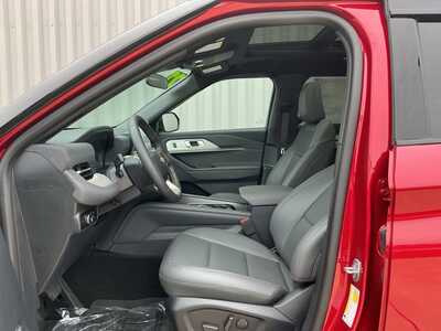 2027 Ford Explorer, $49614. Photo 8