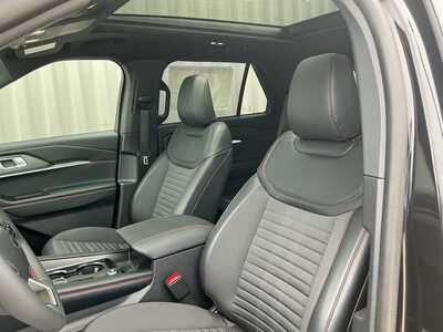 2026 Ford Explorer, $48642. Photo 10