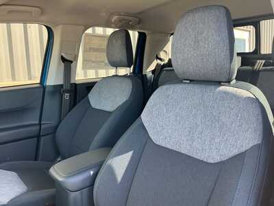 2026 Ford Maverick, $36864. Photo 9