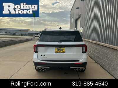 2027 Ford Explorer, $61040. Photo 4