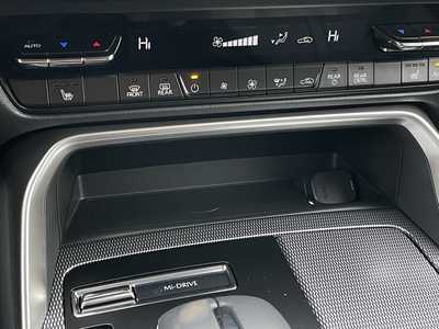 2025 Mazda CX-90, $56950. Photo 6