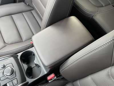 2025 Mazda CX-5, $42860. Photo 10