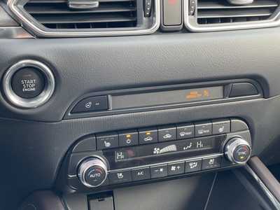 2025 Mazda CX-5, $42860. Photo 5