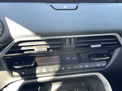 2025 Mazda CX-90, $56355. Photo 5
