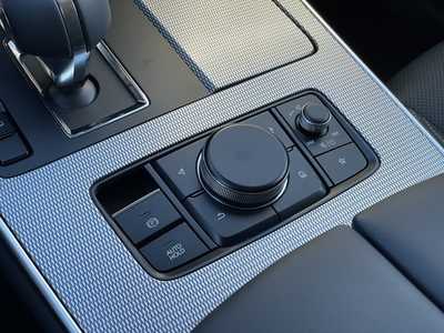 2025 Mazda CX-90, $56950. Photo 10