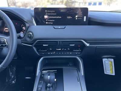 2025 Mazda CX-90, $57450. Photo 2