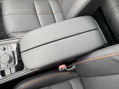 2025 Mazda CX-50, $39830. Photo 10