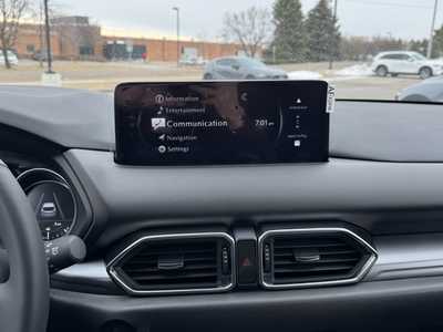 2025 Mazda CX-5, $29990. Photo 3