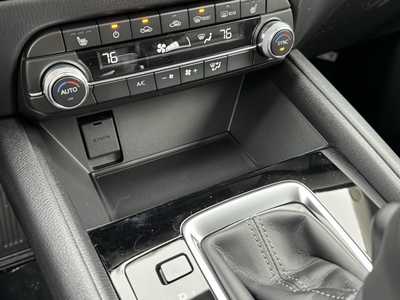 2025 Mazda CX-5, $32190. Photo 6