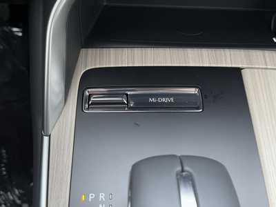 2025 Mazda CX-90, $42625. Photo 7