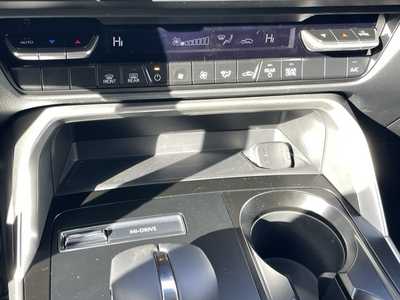 2025 Mazda CX-90, $39525. Photo 6