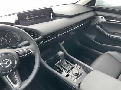 2025 Mazda Mazda3, $37850. Photo 7