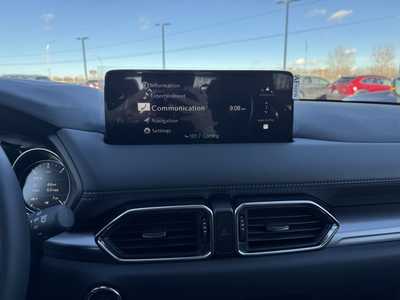 2025 Mazda CX-5, $32040. Photo 3
